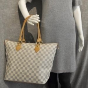 Louis Vuitton tote